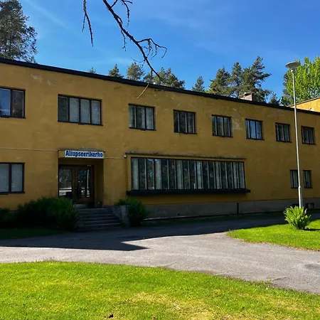 Hostel Aliupseerikerho